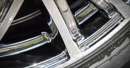 Nachhaltige Pflege für Optik und Lebensdauer Ihrer Reifen und dank professioneller Räderwäsche